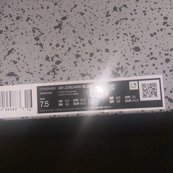 I'm selling brand new Jordan 6 retro red sneakers new box size 7 1/2 - Picture 3 of 4